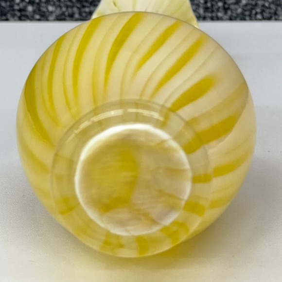 Vintage Yellow White Swirl Glass Bud Vase Ruffled Scalloped Rim Hand Blown 10" - Picture 9 of 11